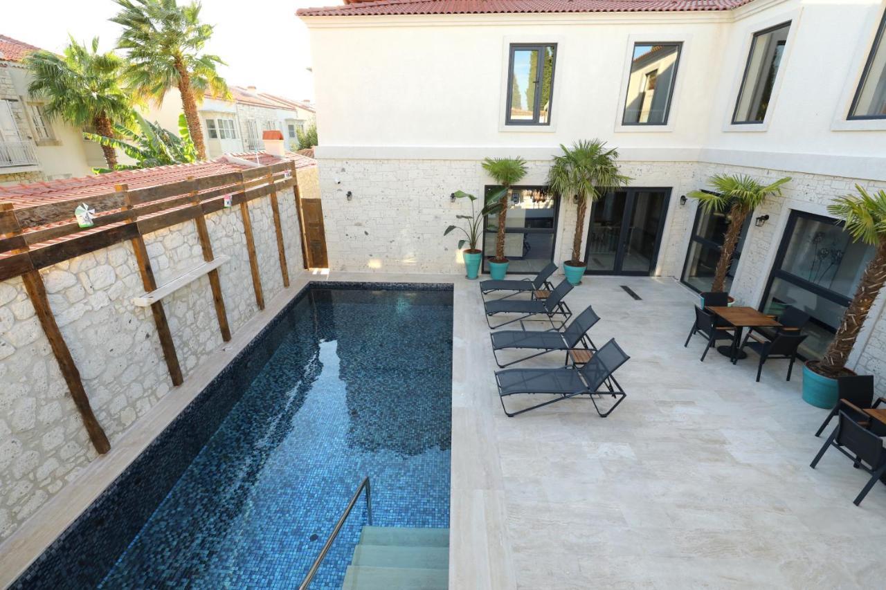 Ariel Hotel Алакати Екстериор снимка